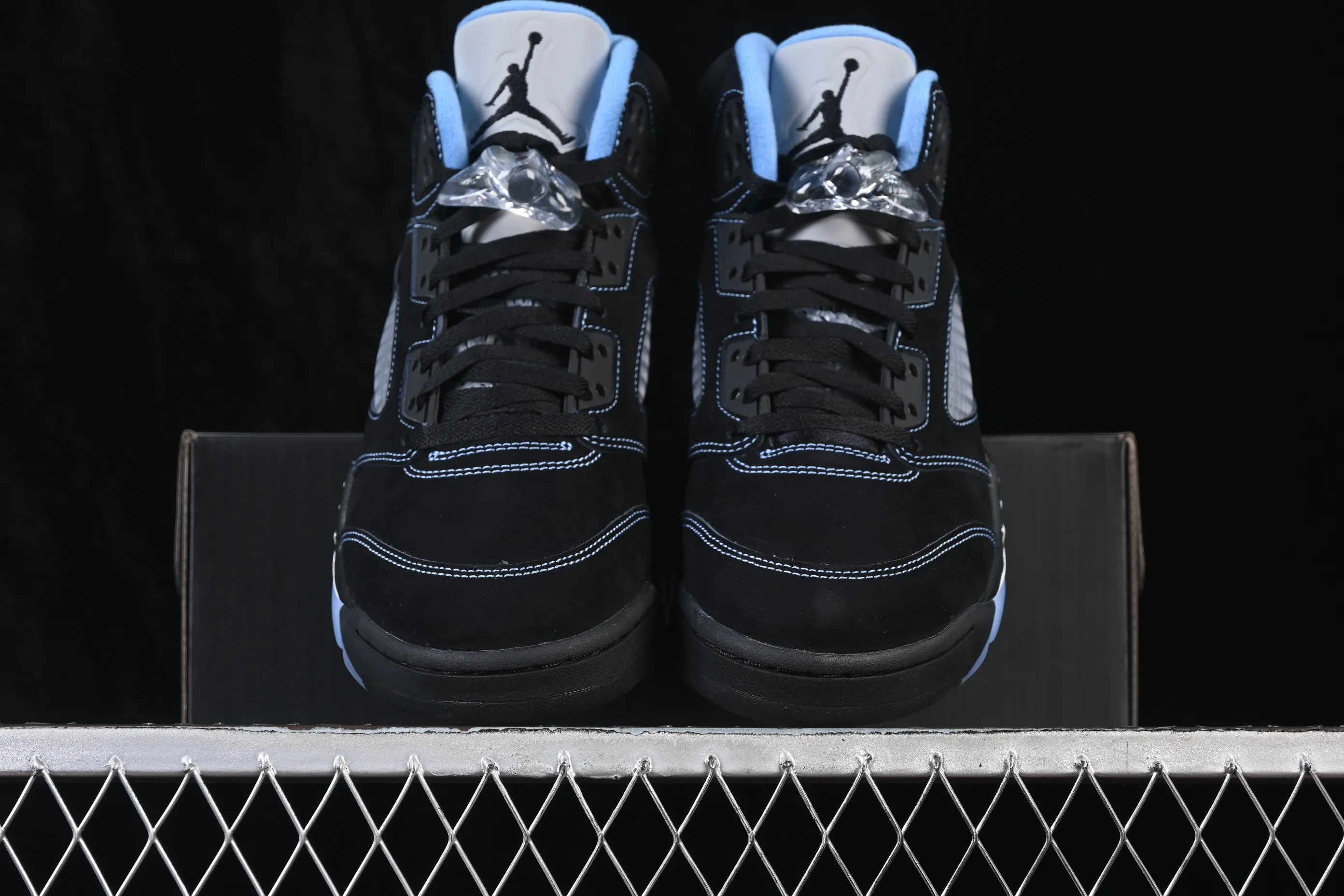 All categories Air Jordan Jordan series basketball shoes Air Jordan 5 GX foreign trade version Air Jordan 5 Retro "Black University Blue" AJ5 Joe 5 University Blue DD0587-008